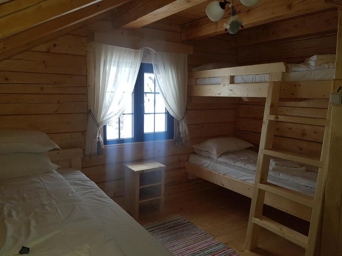 Tulean Cabin Săcel Exteriér fotografie